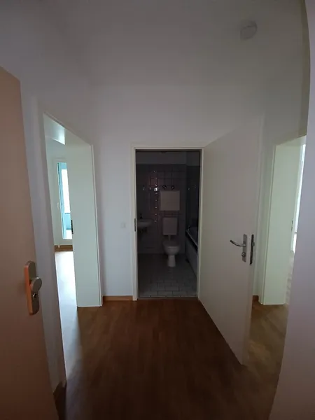 Für ältere Menschen! Seniorenwohnung sucht neuen Mieter. — photo 1